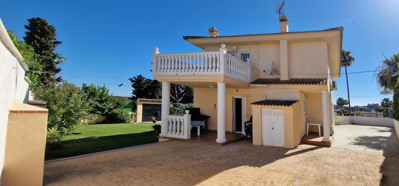 Golden Villa Costa Del Sol - Big Private Pool - Bbq - Good Location Fuengirola Exterior photo